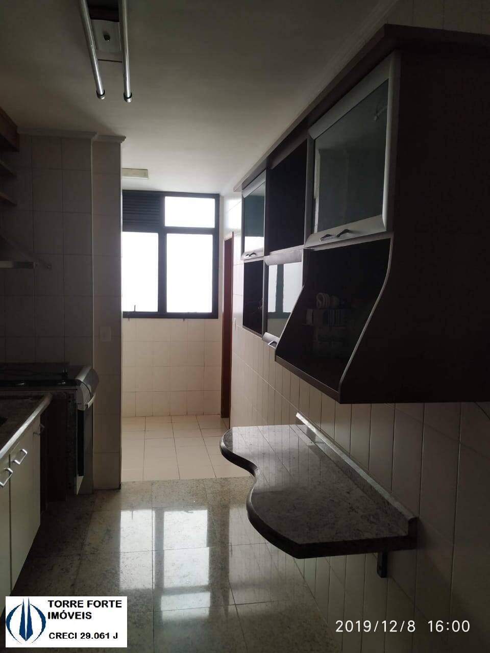 Apartamento à venda com 3 quartos, 86m² - Foto 17