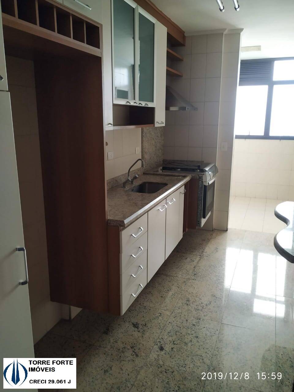 Apartamento à venda com 3 quartos, 86m² - Foto 29