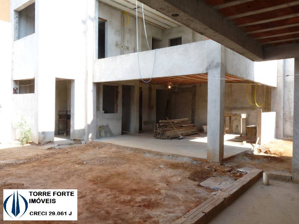 Sobrado à venda com 5 quartos, 595m² - Foto 4