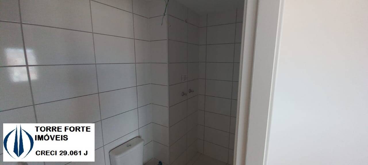 Apartamento à venda com 1 quarto, 32m² - Foto 4