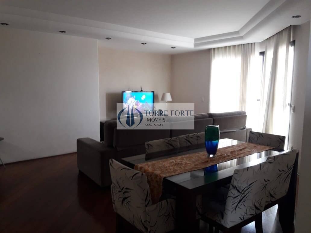 Apartamento à venda com 3 quartos, 136m² - Foto 4