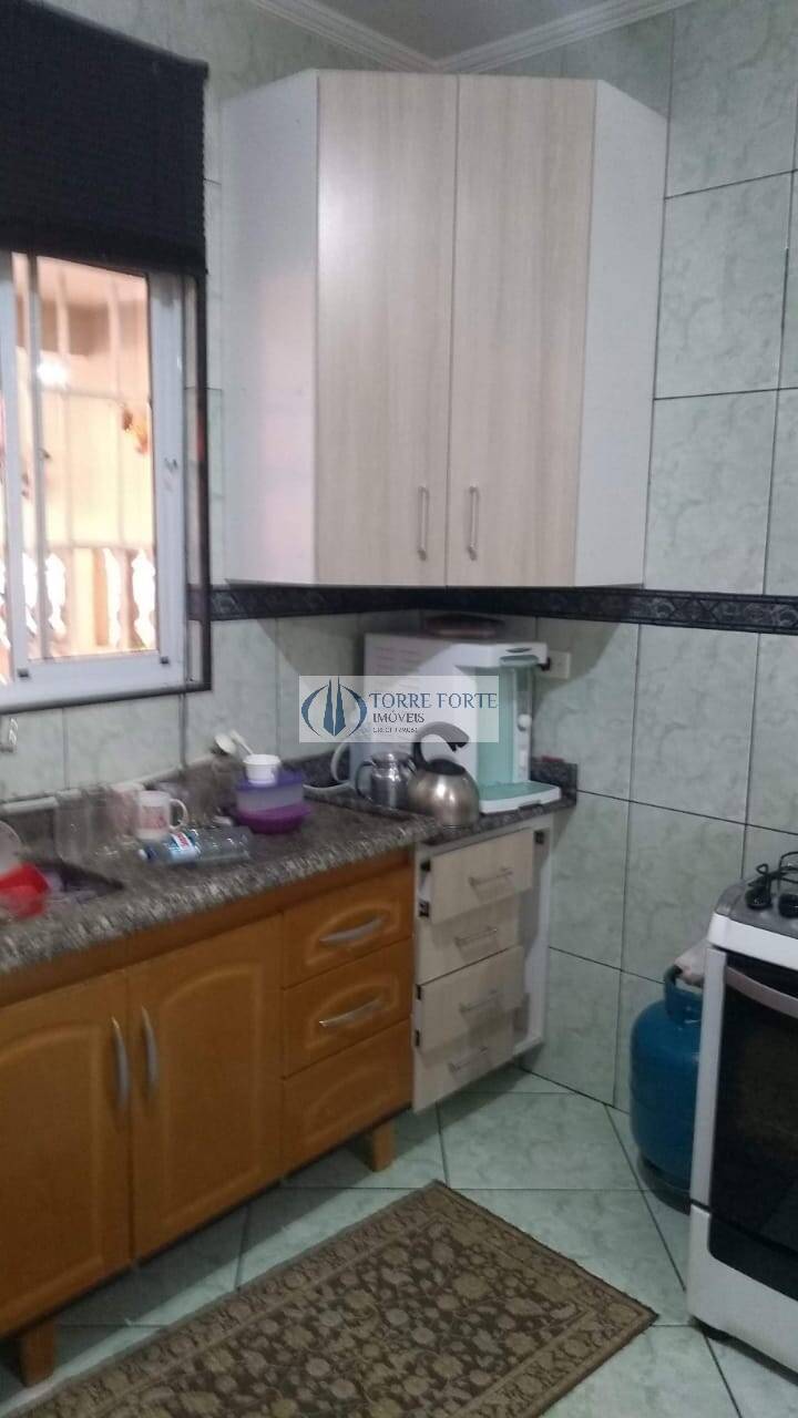 Casa à venda com 2 quartos, 250m² - Foto 16