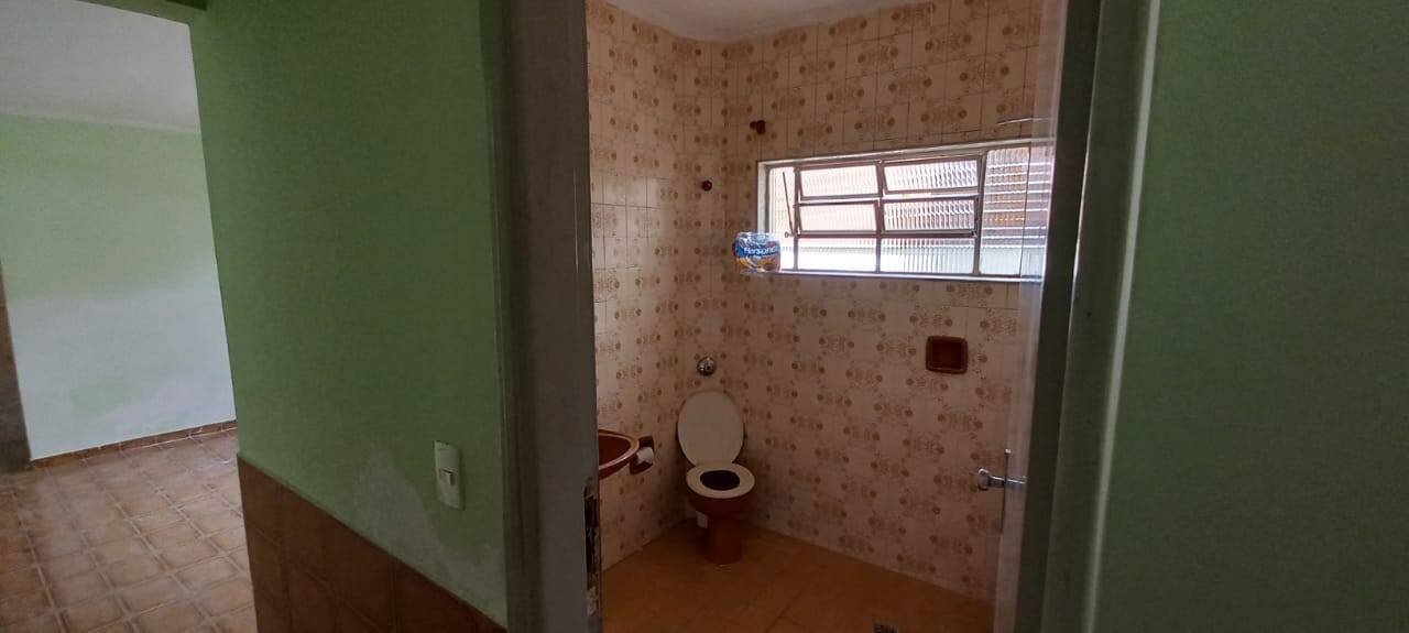 Casa à venda com 2 quartos, 90m² - Foto 7