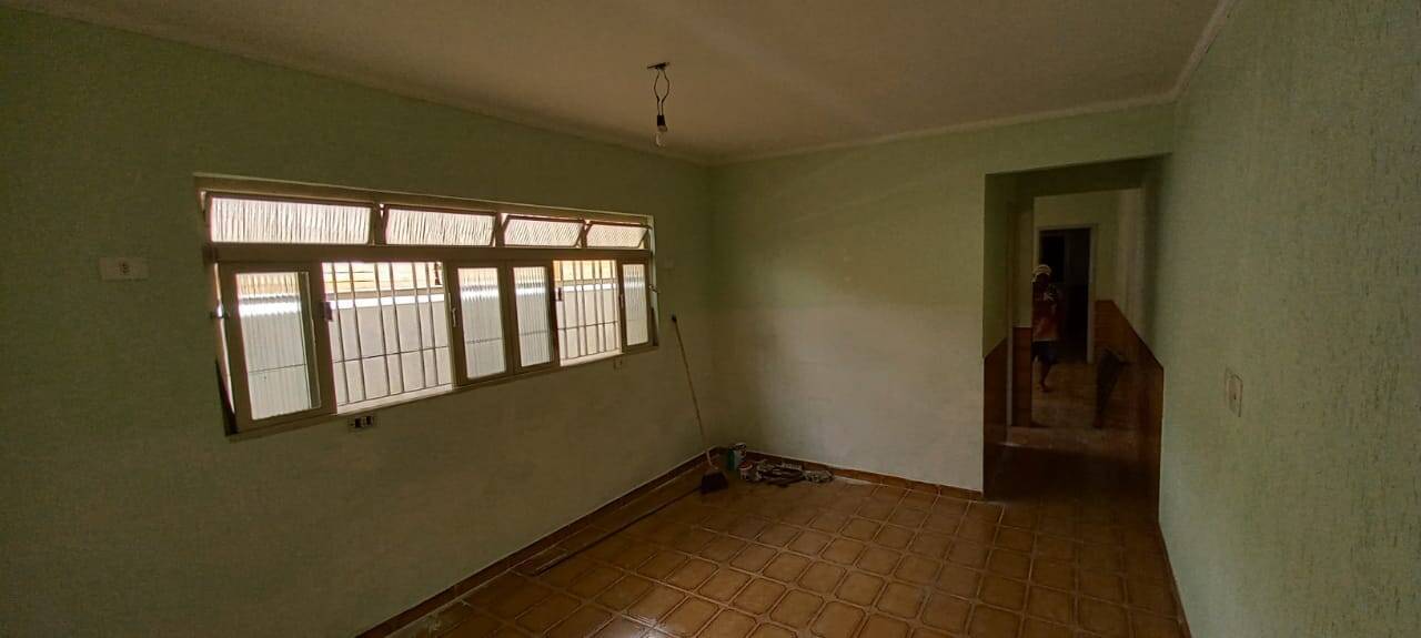 Casa à venda com 2 quartos, 90m² - Foto 15