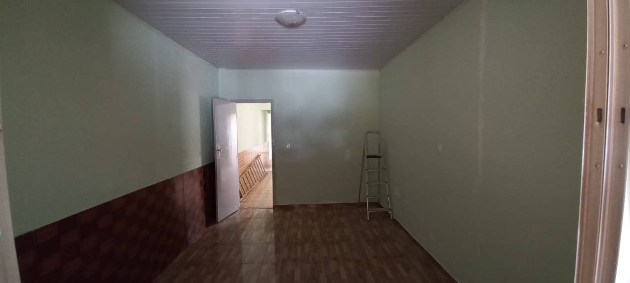 Casa à venda com 2 quartos, 90m² - Foto 18