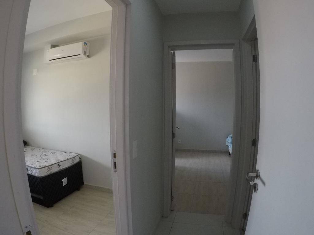 Apartamento à venda com 2 quartos, 77m² - Foto 14