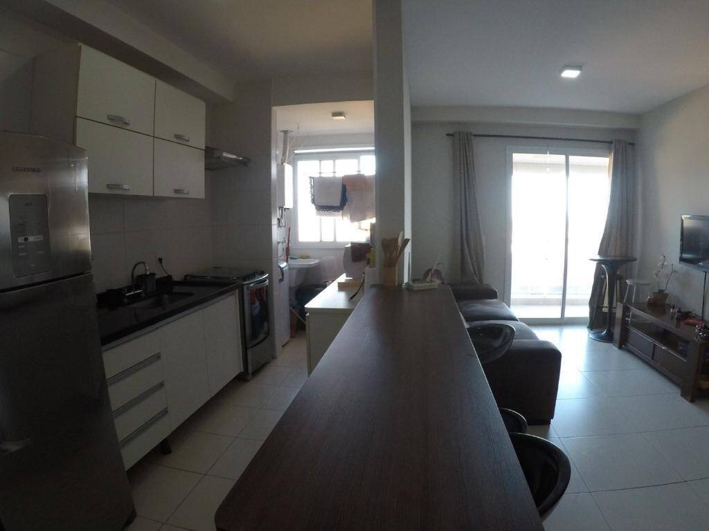 Apartamento à venda com 2 quartos, 77m² - Foto 16