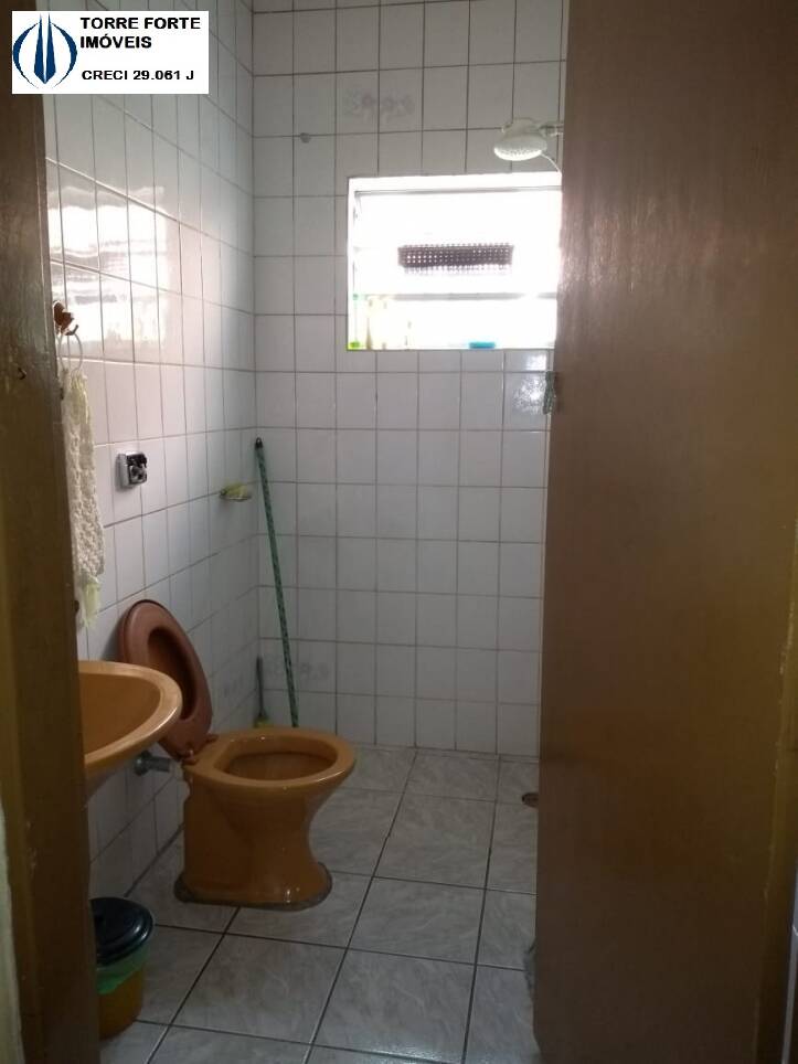 Casa à venda com 2 quartos, 100m² - Foto 7