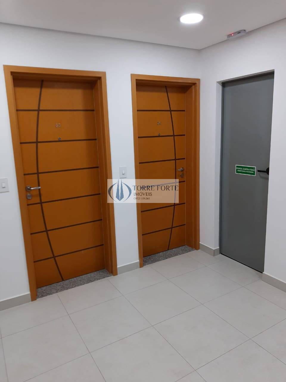 Apartamento à venda com 3 quartos, 82m² - Foto 4