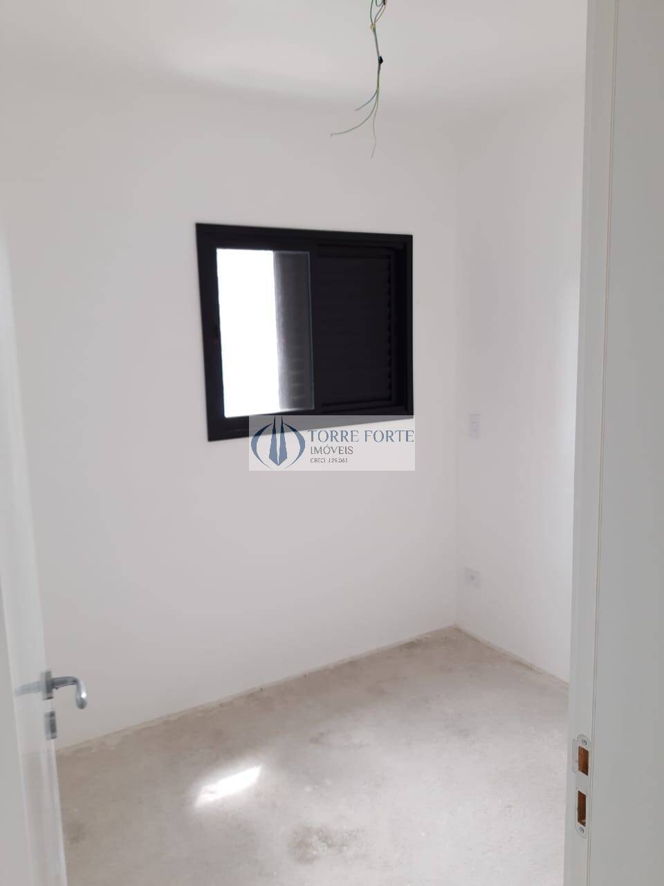 Apartamento à venda com 3 quartos, 82m² - Foto 17