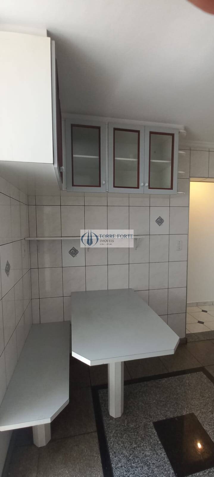 Apartamento à venda com 2 quartos, 51m² - Foto 18