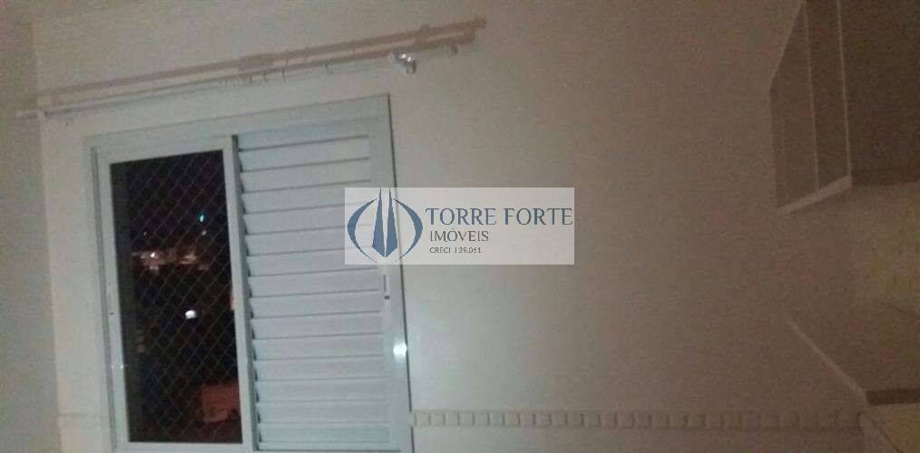 Apartamento à venda com 3 quartos, 66m² - Foto 13