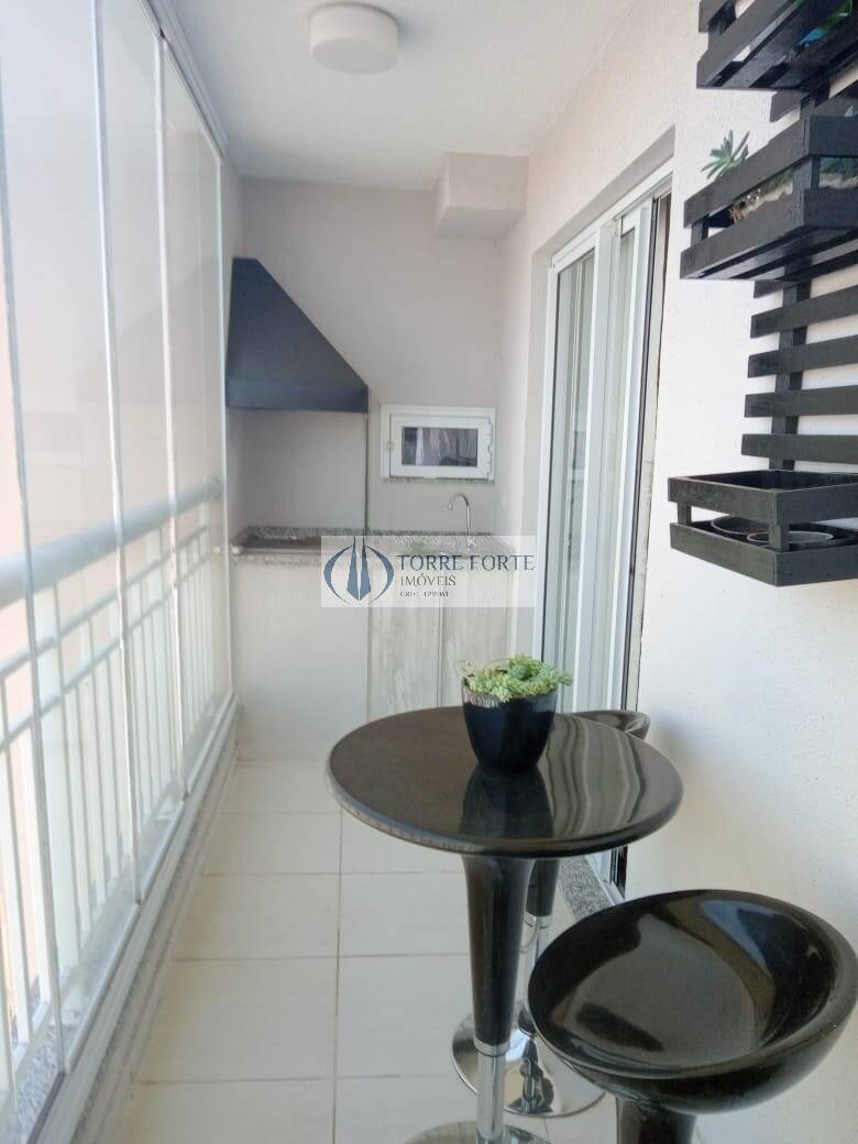 Apartamento à venda com 3 quartos, 73m² - Foto 5