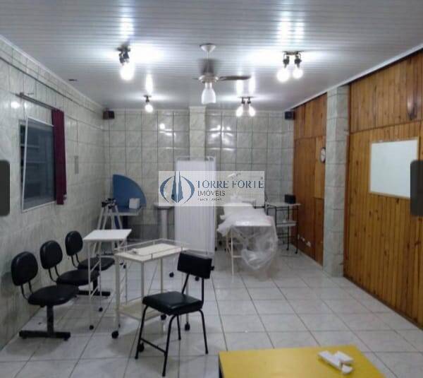 Sobrado à venda com 3 quartos, 240m² - Foto 7