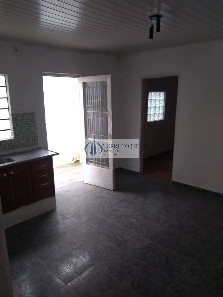 Casa à venda com 3 quartos, 230m² - Foto 12