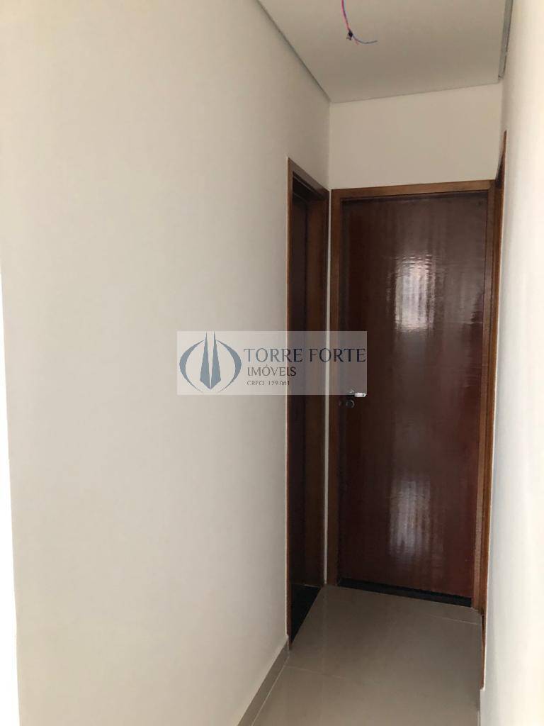 Apartamento à venda com 2 quartos, 42m² - Foto 7