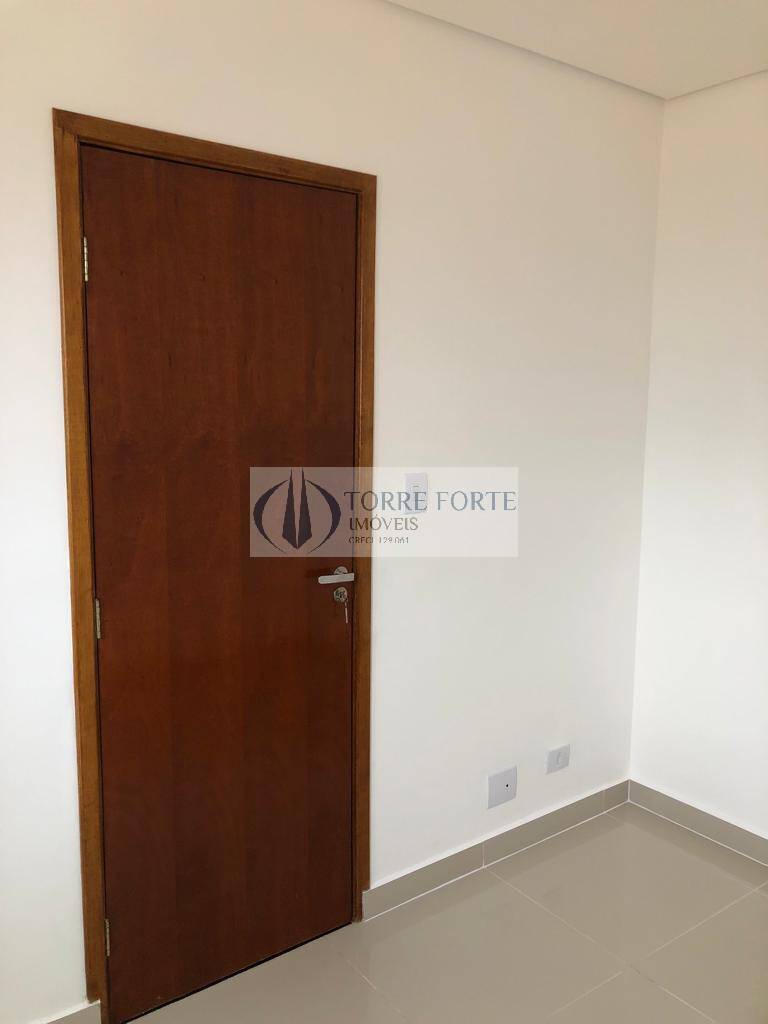 Apartamento à venda com 2 quartos, 42m² - Foto 18