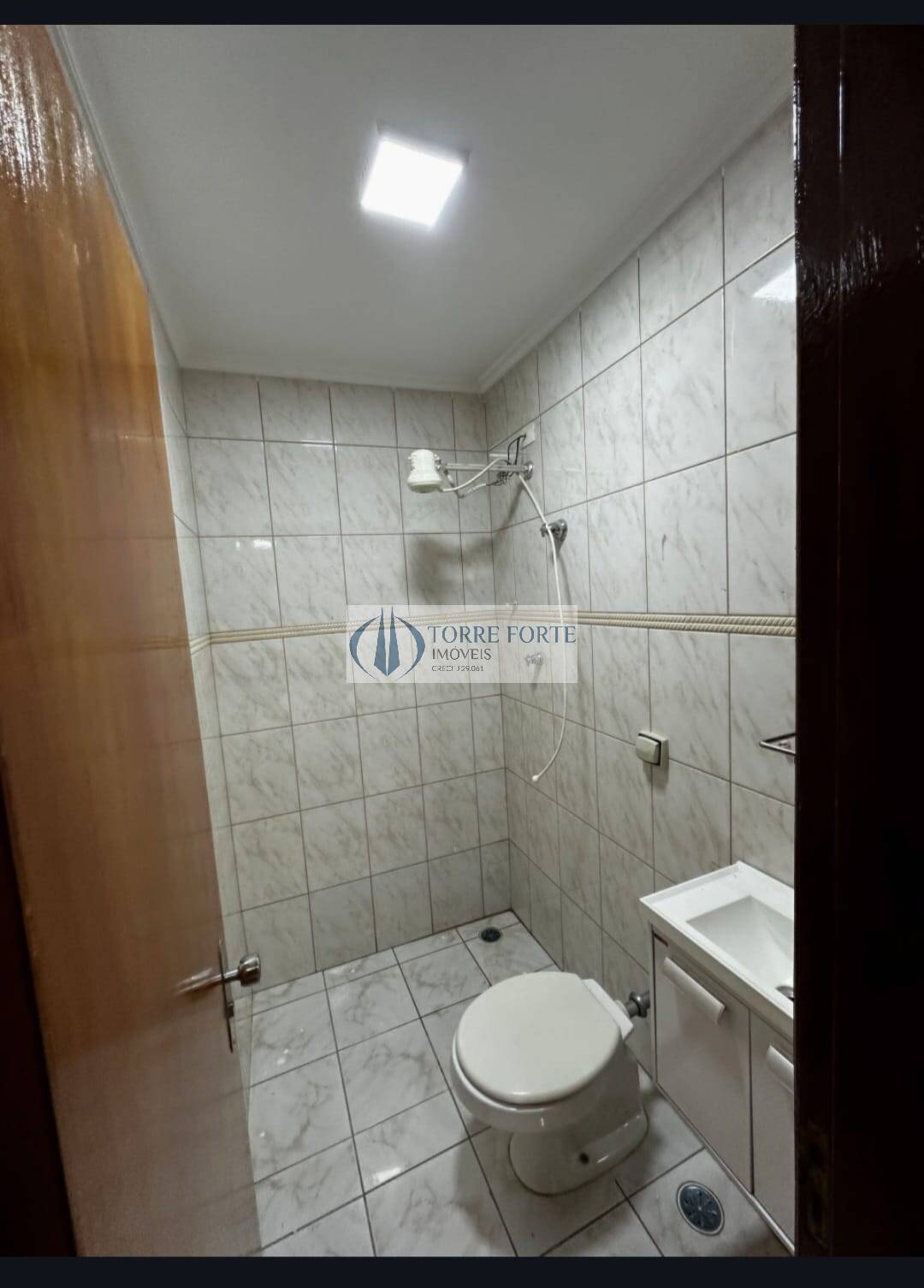 Sobrado para alugar com 7 quartos, 380m² - Foto 35