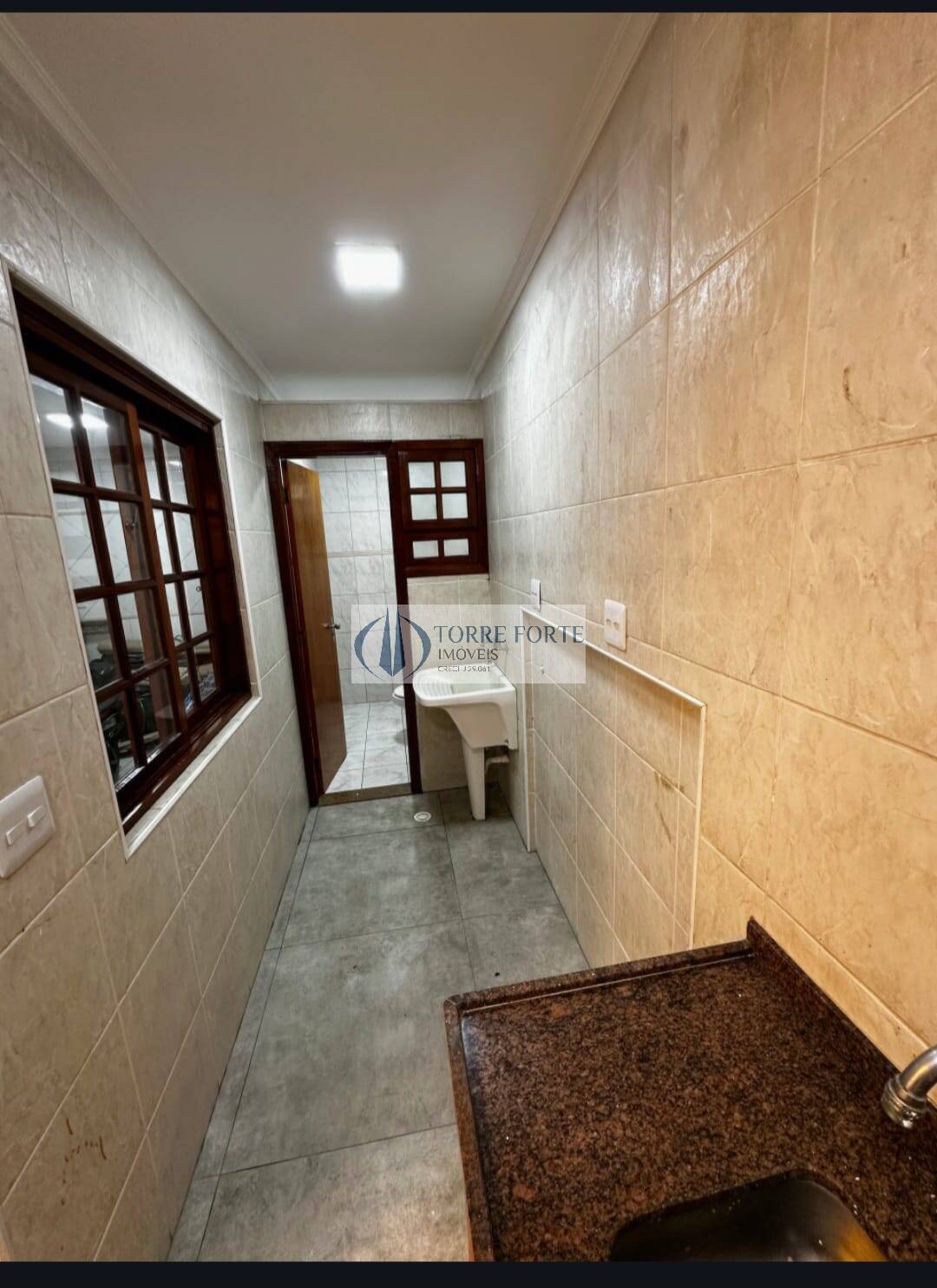 Sobrado para alugar com 7 quartos, 380m² - Foto 77