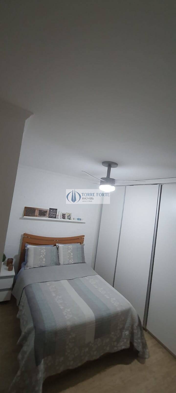 Casa à venda com 3 quartos, 187m² - Foto 4