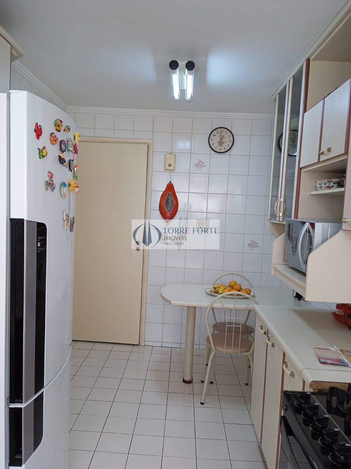 Apartamento à venda com 3 quartos, 82m² - Foto 11