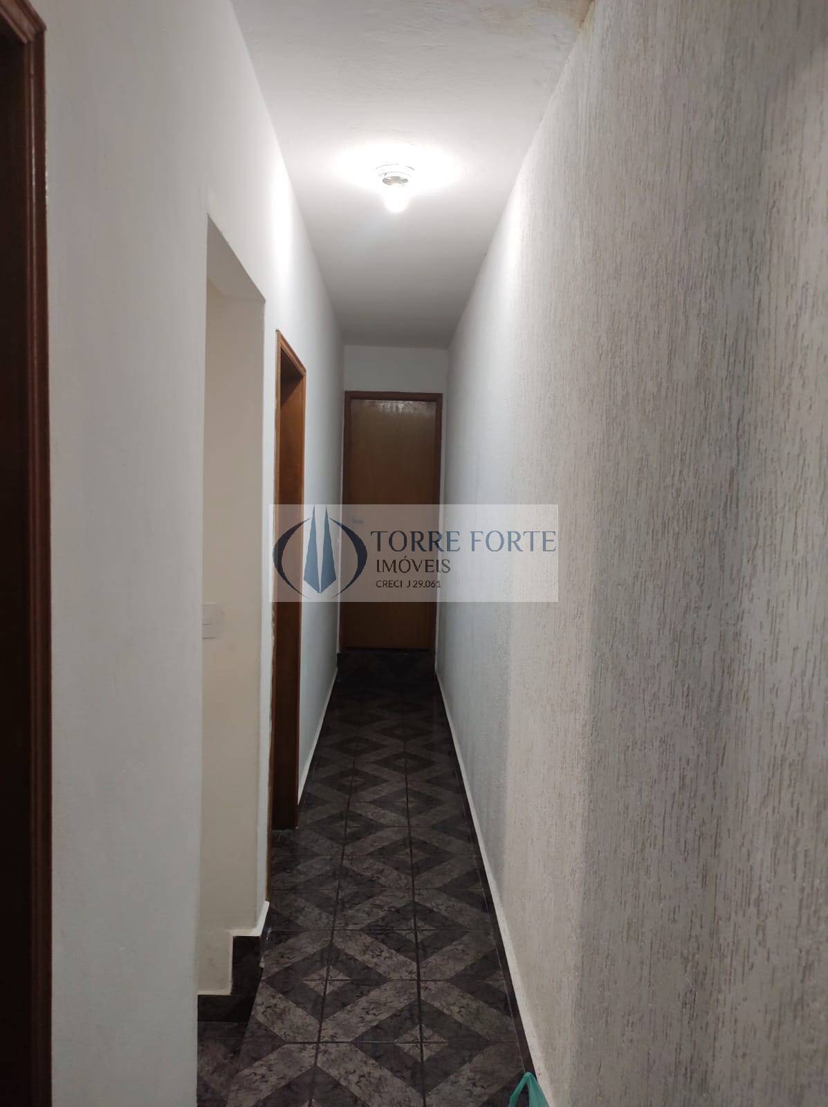 Sobrado à venda com 3 quartos, 192m² - Foto 4