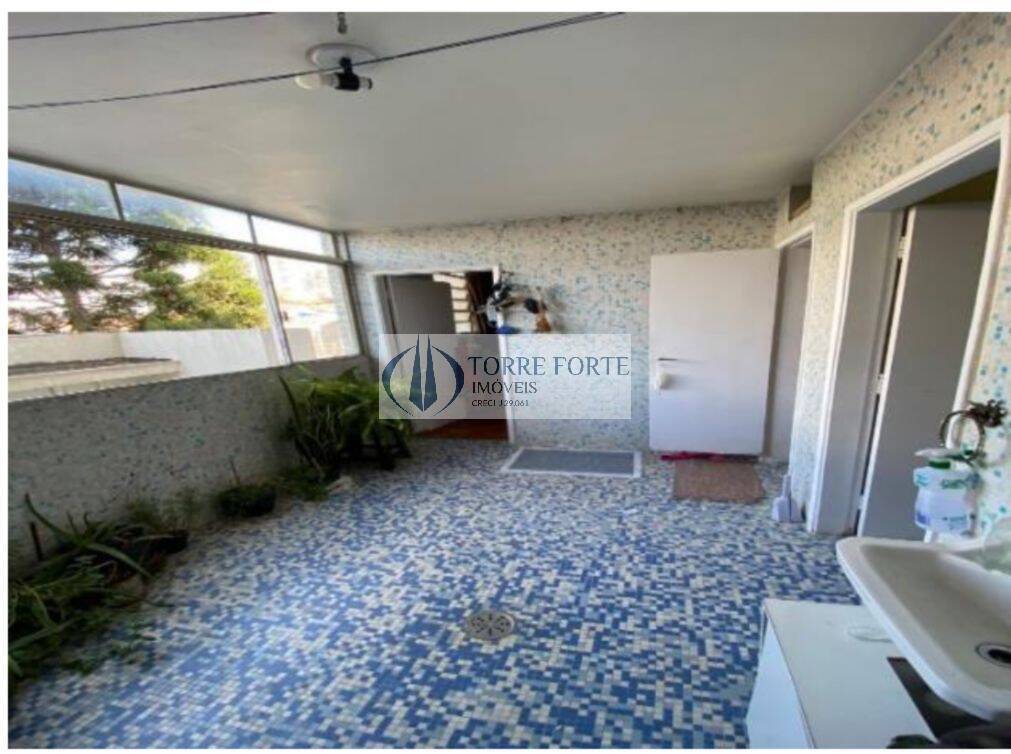 Apartamento à venda com 3 quartos, 147m² - Foto 5