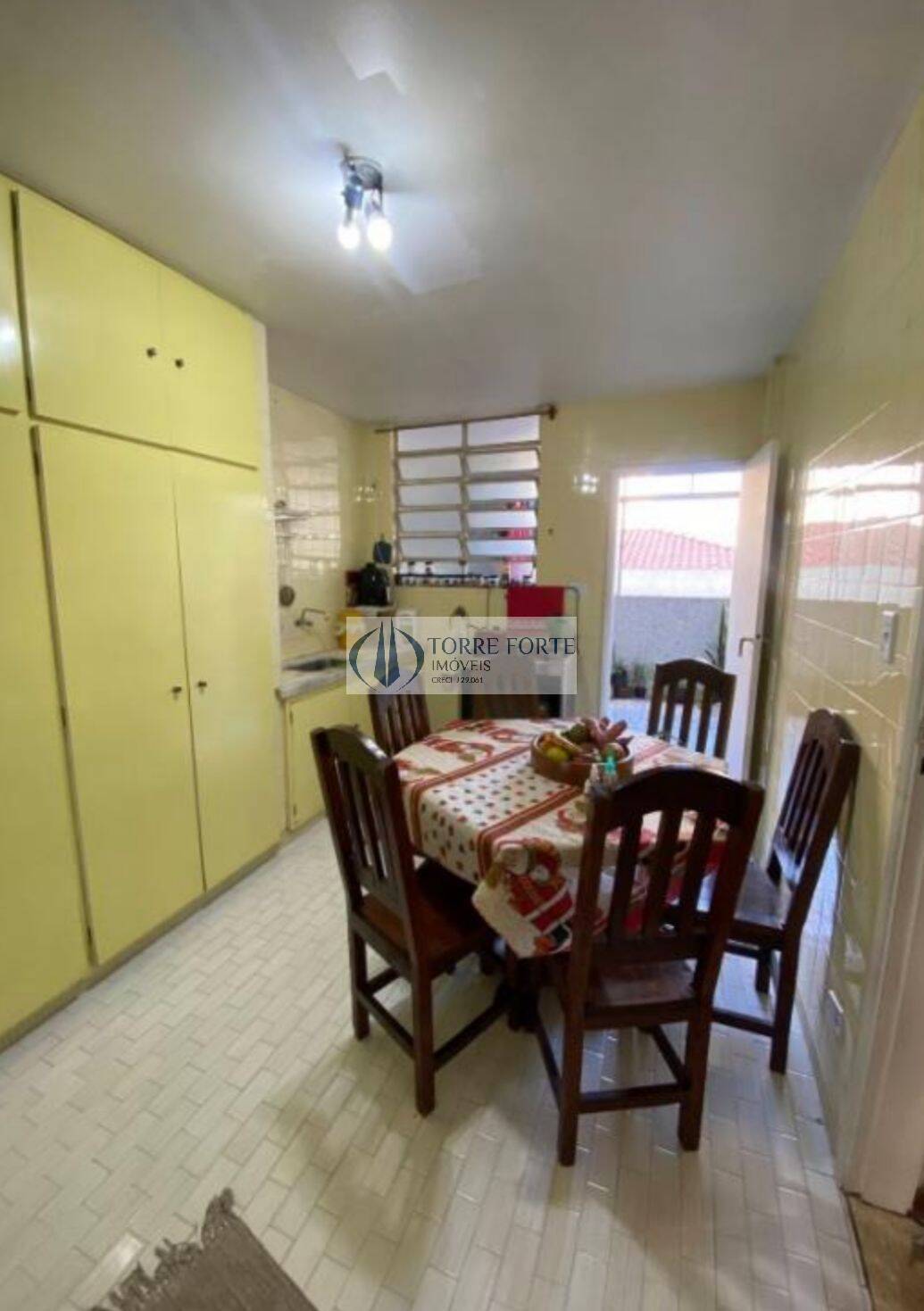 Apartamento à venda com 3 quartos, 147m² - Foto 7