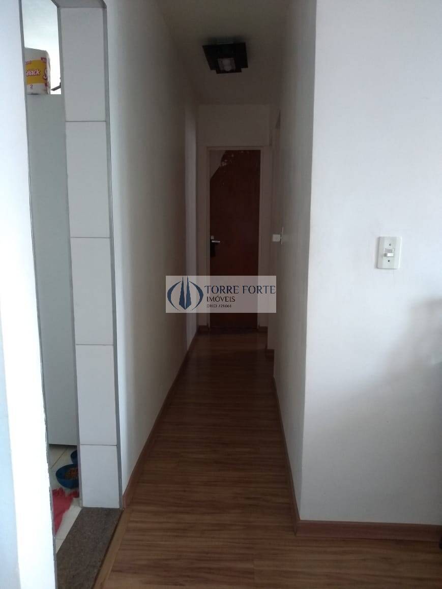 Apartamento à venda com 2 quartos, 60m² - Foto 10