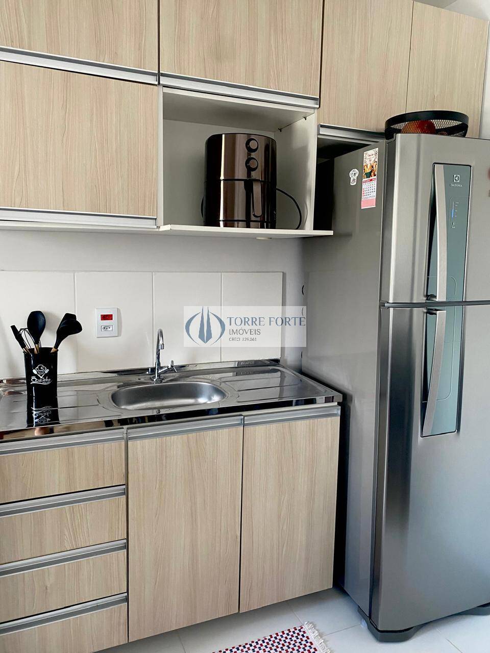 Apartamento para alugar com 2 quartos, 47m² - Foto 6