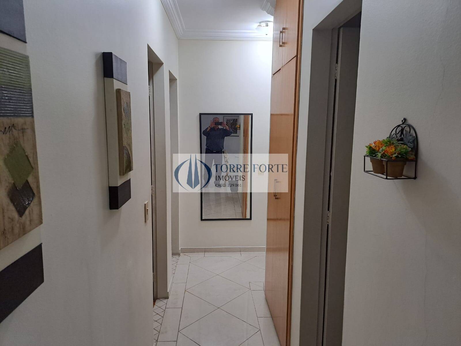 Apartamento à venda com 3 quartos, 75m² - Foto 10