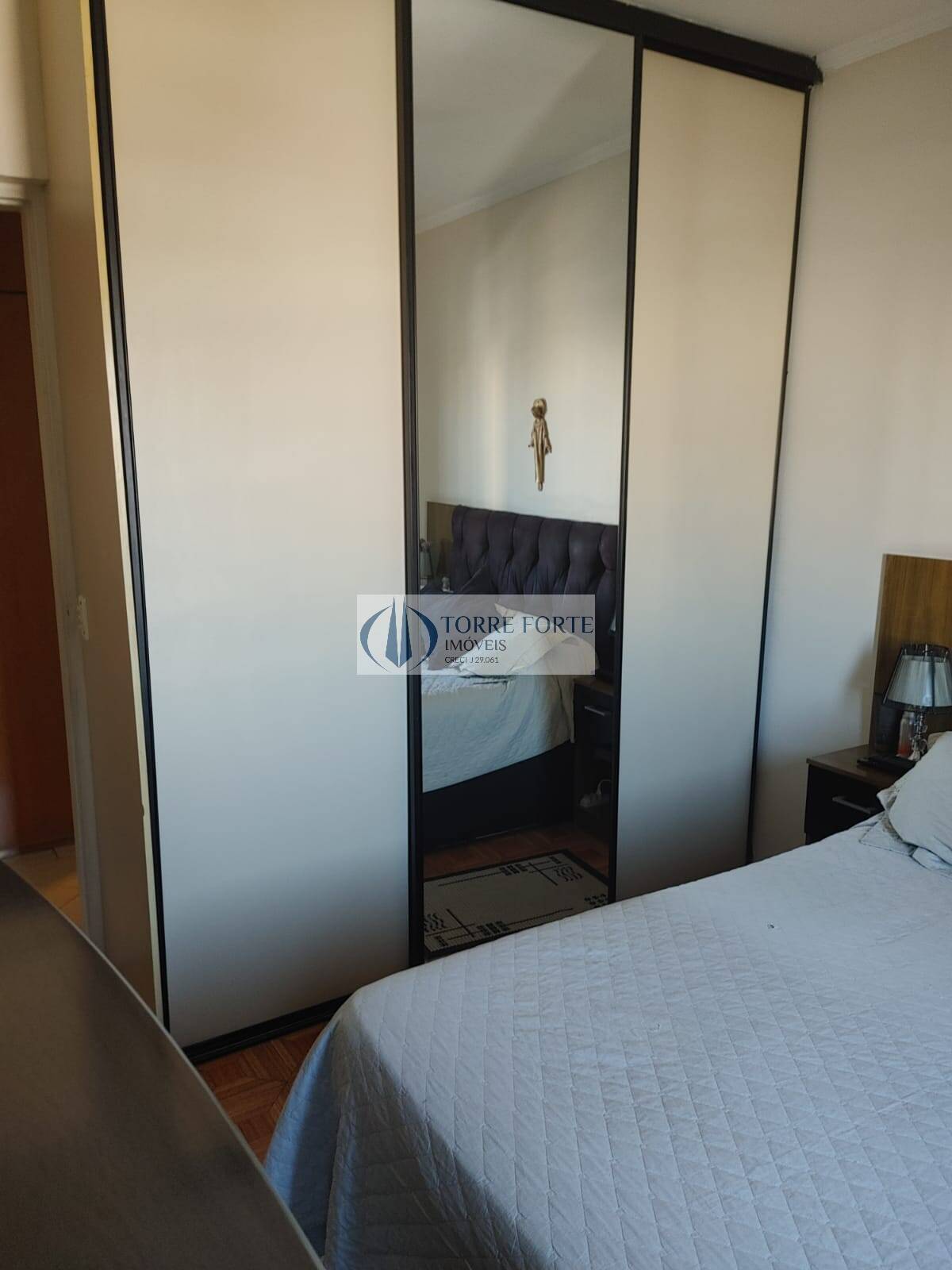 Apartamento à venda com 3 quartos, 75m² - Foto 7