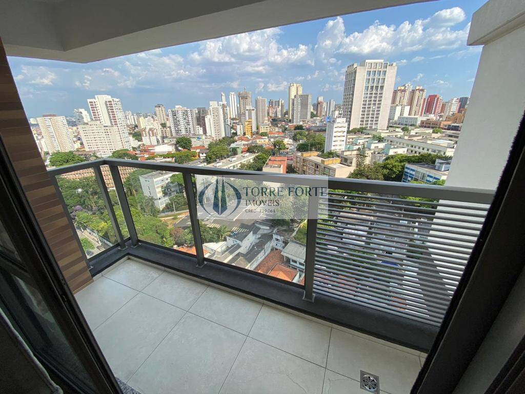 Apartamento à venda com 1 quarto, 24m² - Foto 1