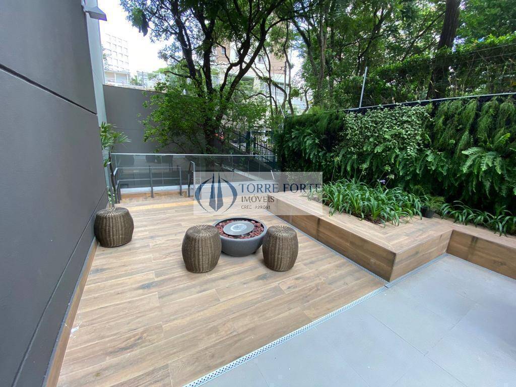 Apartamento à venda com 1 quarto, 24m² - Foto 46