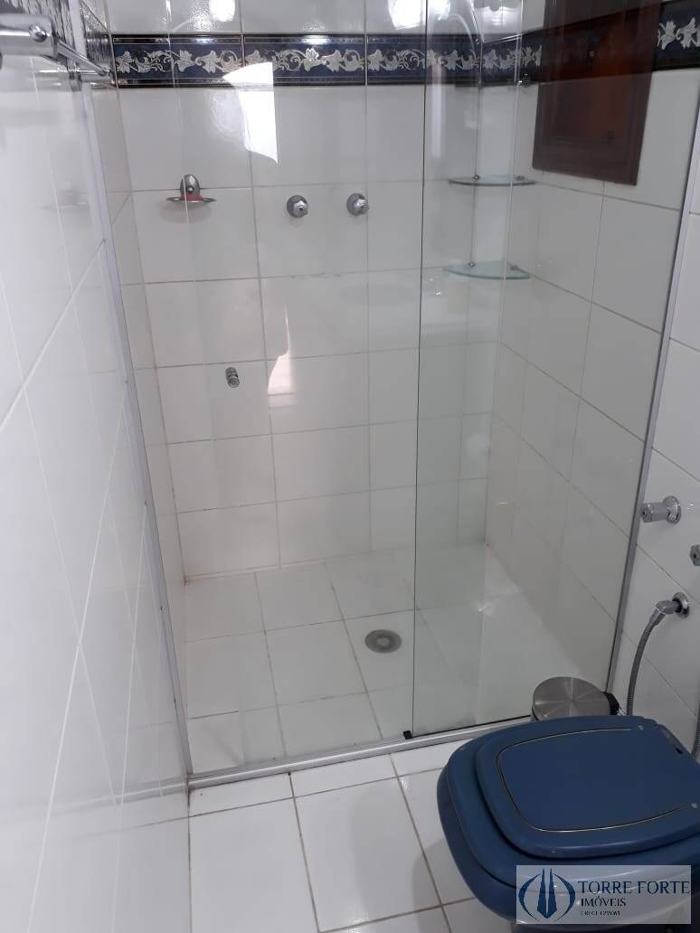 Sobrado à venda com 3 quartos, 415m² - Foto 38