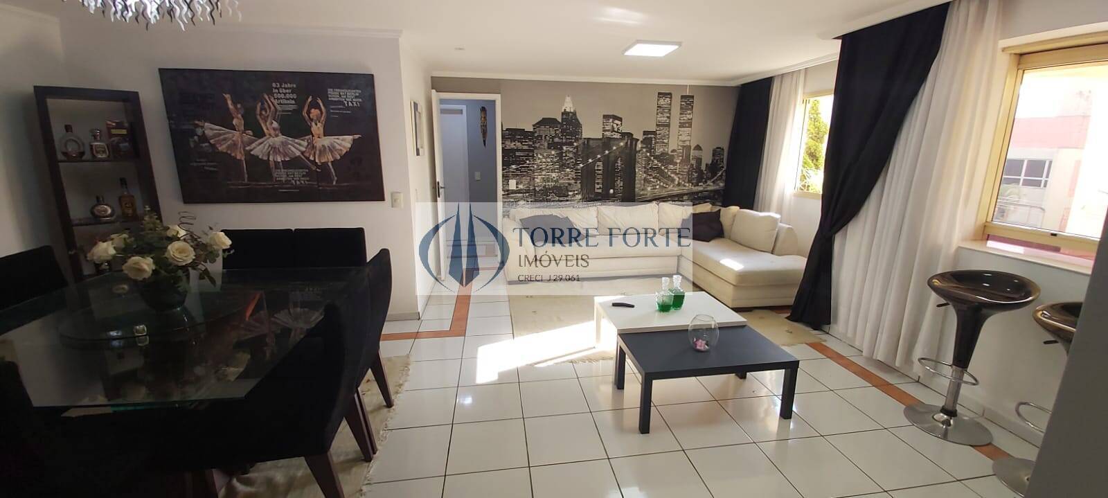 Apartamento à venda com 2 quartos, 50m² - Foto 1