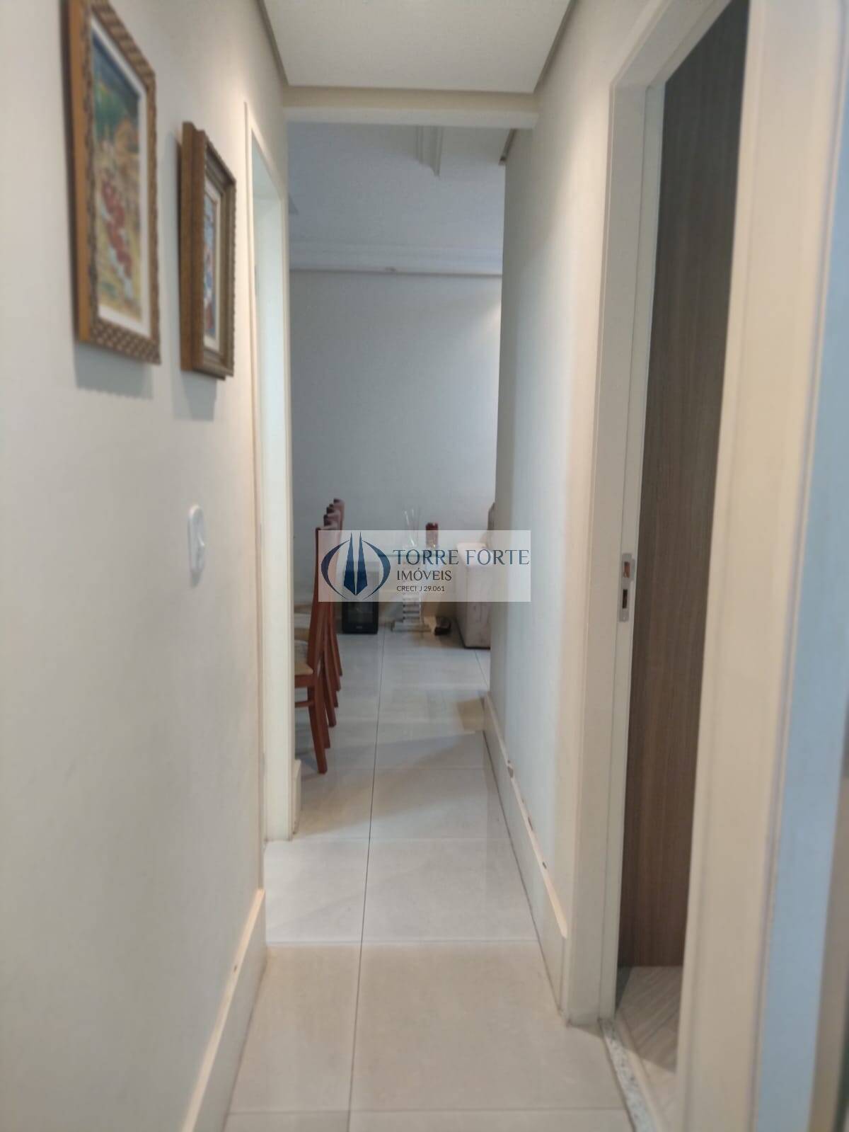 Apartamento à venda com 3 quartos, 76m² - Foto 8