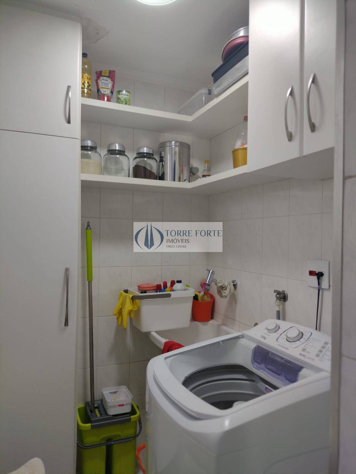 Apartamento à venda com 3 quartos, 76m² - Foto 18