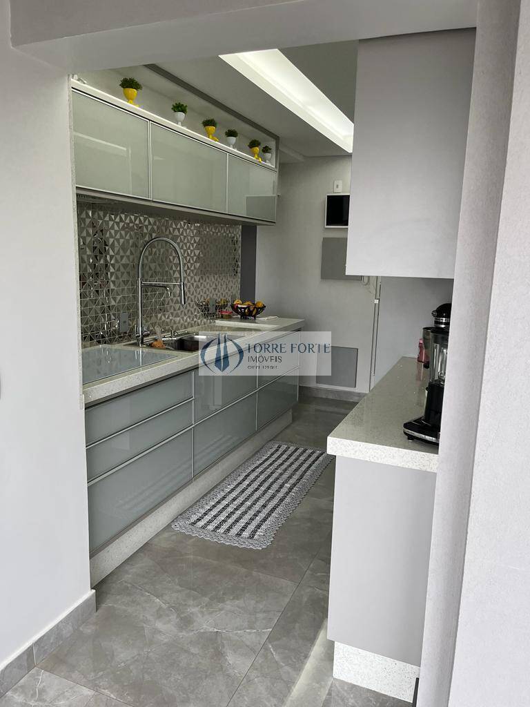 Apartamento à venda com 3 quartos, 151m² - Foto 15