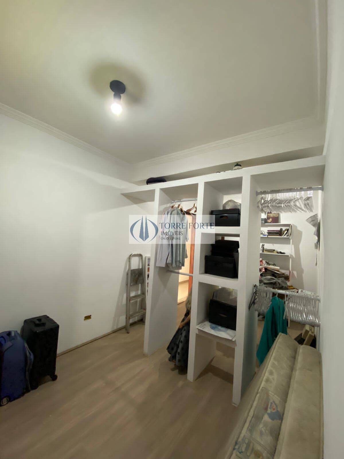 Casa à venda com 6 quartos, 119m² - Foto 25