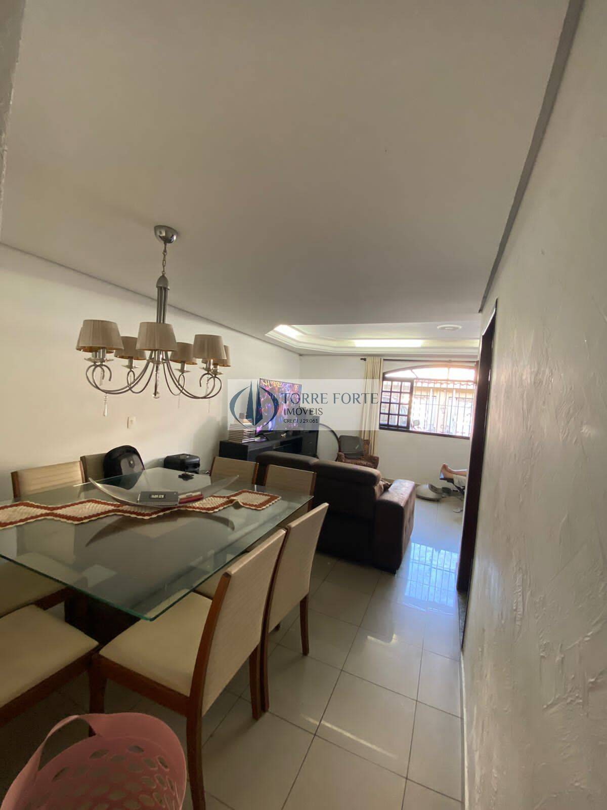 Casa à venda com 6 quartos, 119m² - Foto 49