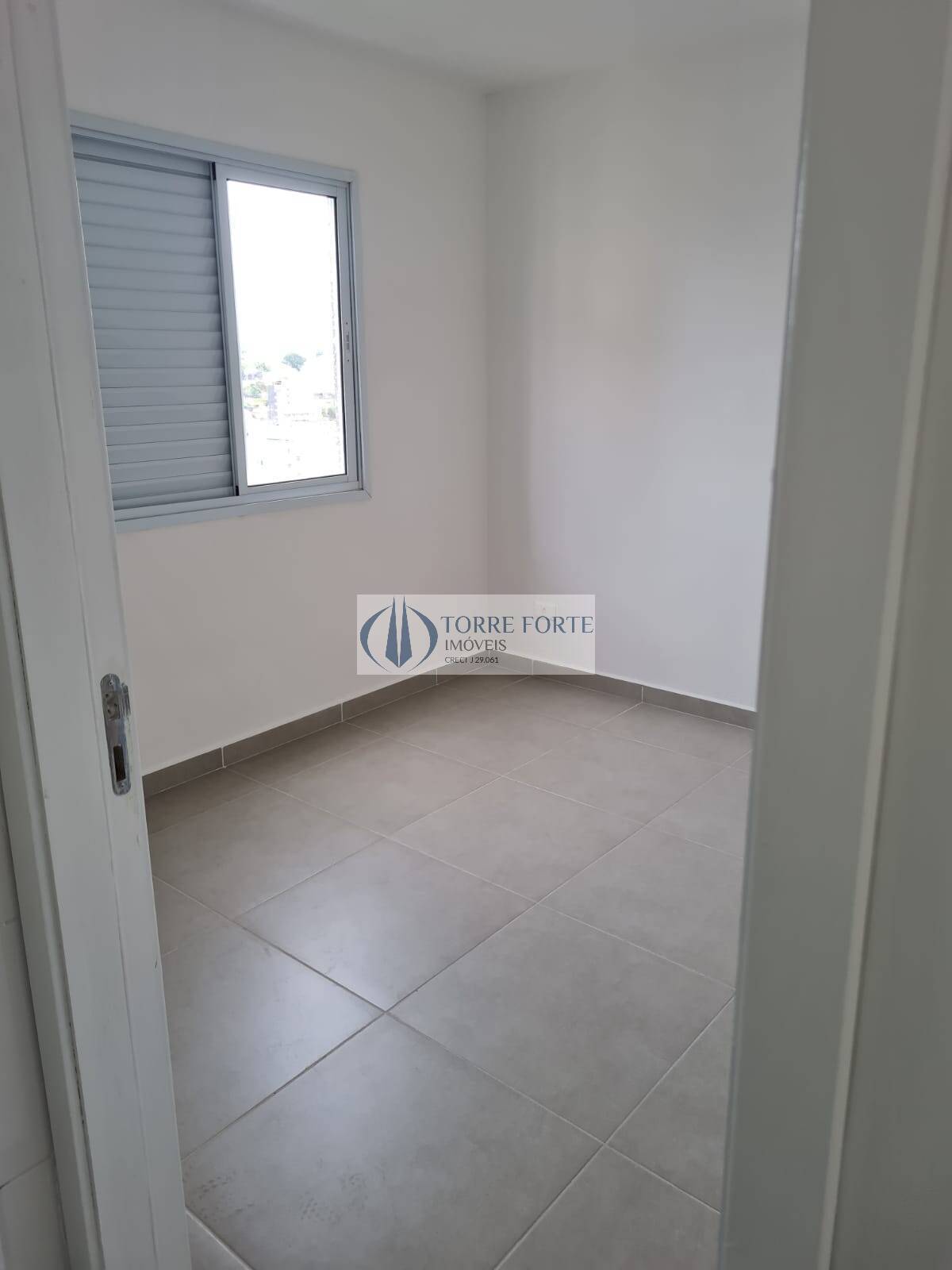 Apartamento à venda com 2 quartos, 48m² - Foto 4