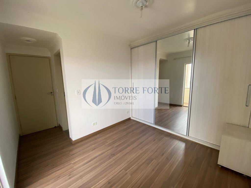 Apartamento à venda com 3 quartos, 91m² - Foto 17