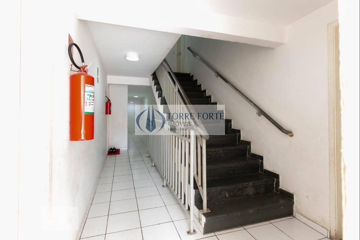 Apartamento à venda com 3 quartos, 52m² - Foto 14