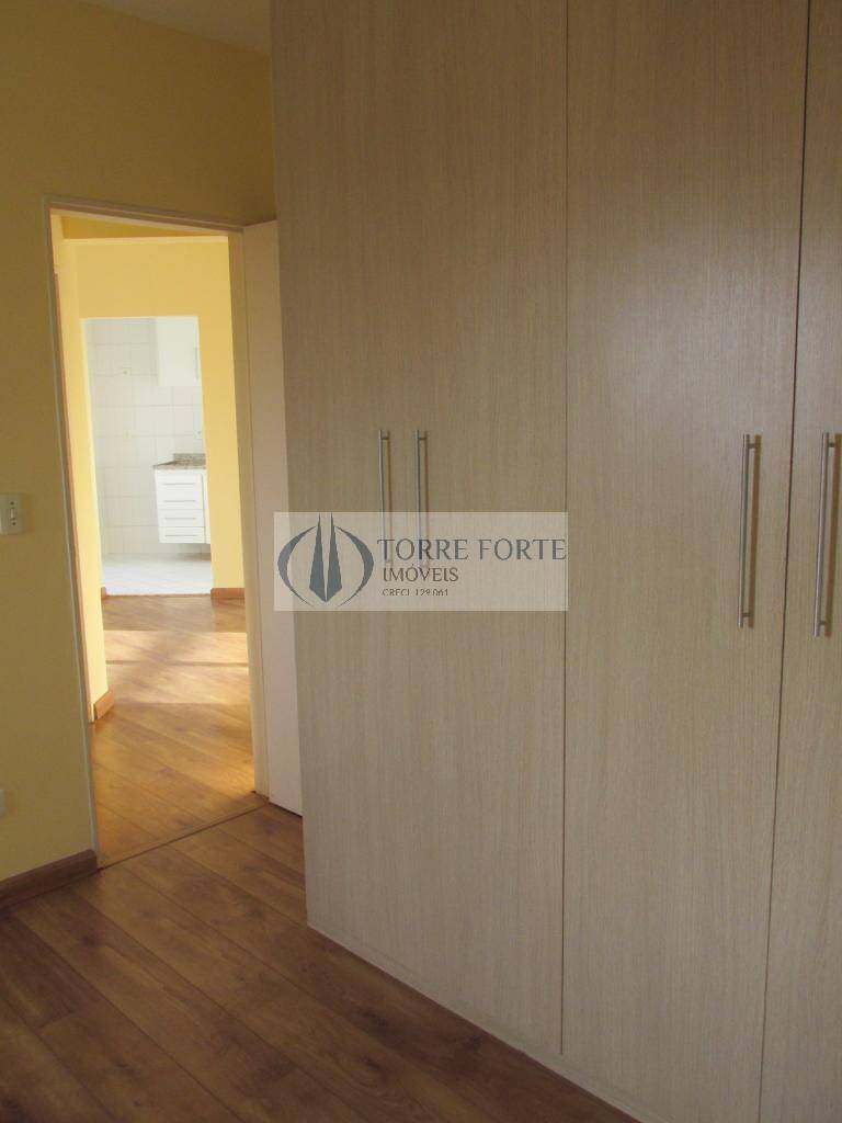 Apartamento à venda com 2 quartos, 67m² - Foto 15