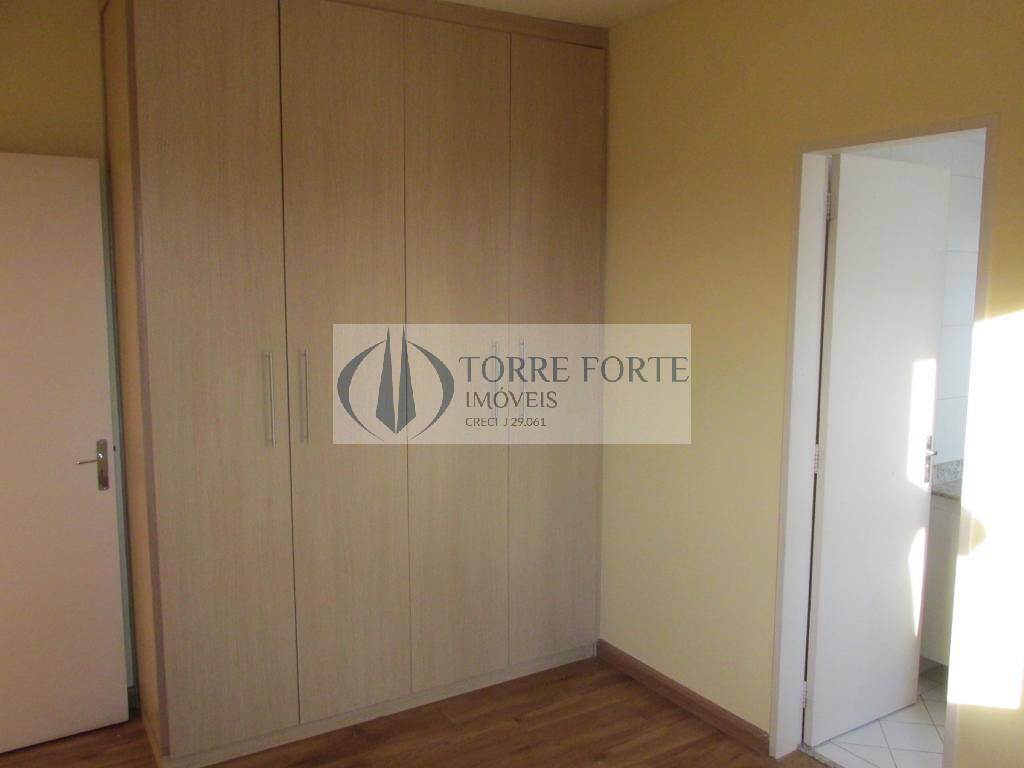 Apartamento à venda com 2 quartos, 67m² - Foto 17