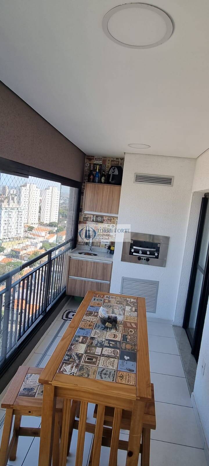 Apartamento à venda com 2 quartos, 63m² - Foto 3