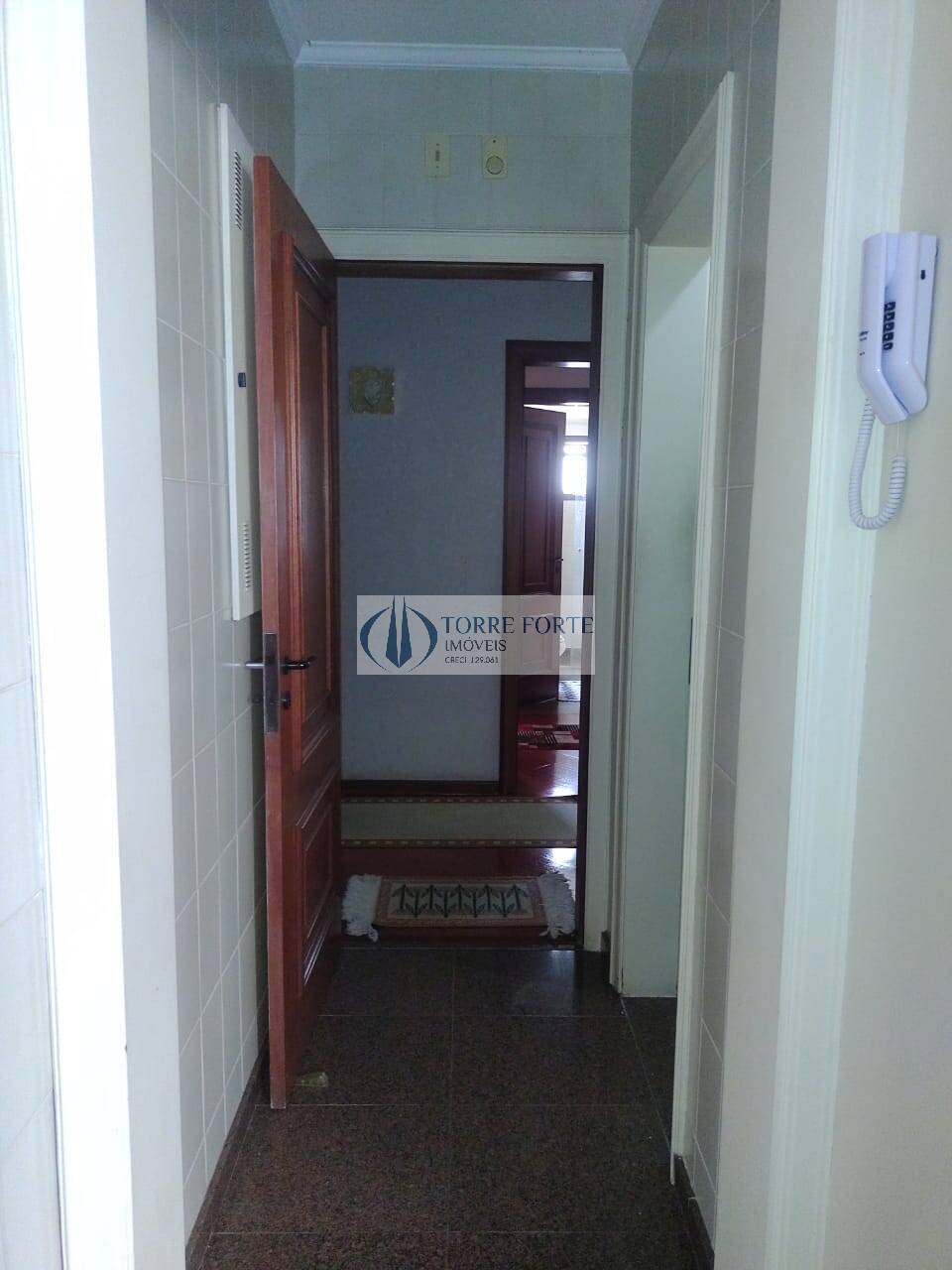 Apartamento à venda com 4 quartos, 188m² - Foto 18