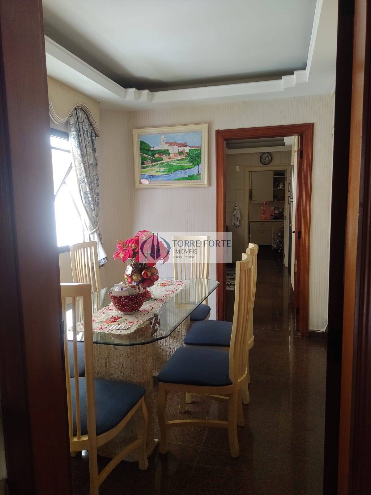 Apartamento à venda com 4 quartos, 188m² - Foto 21