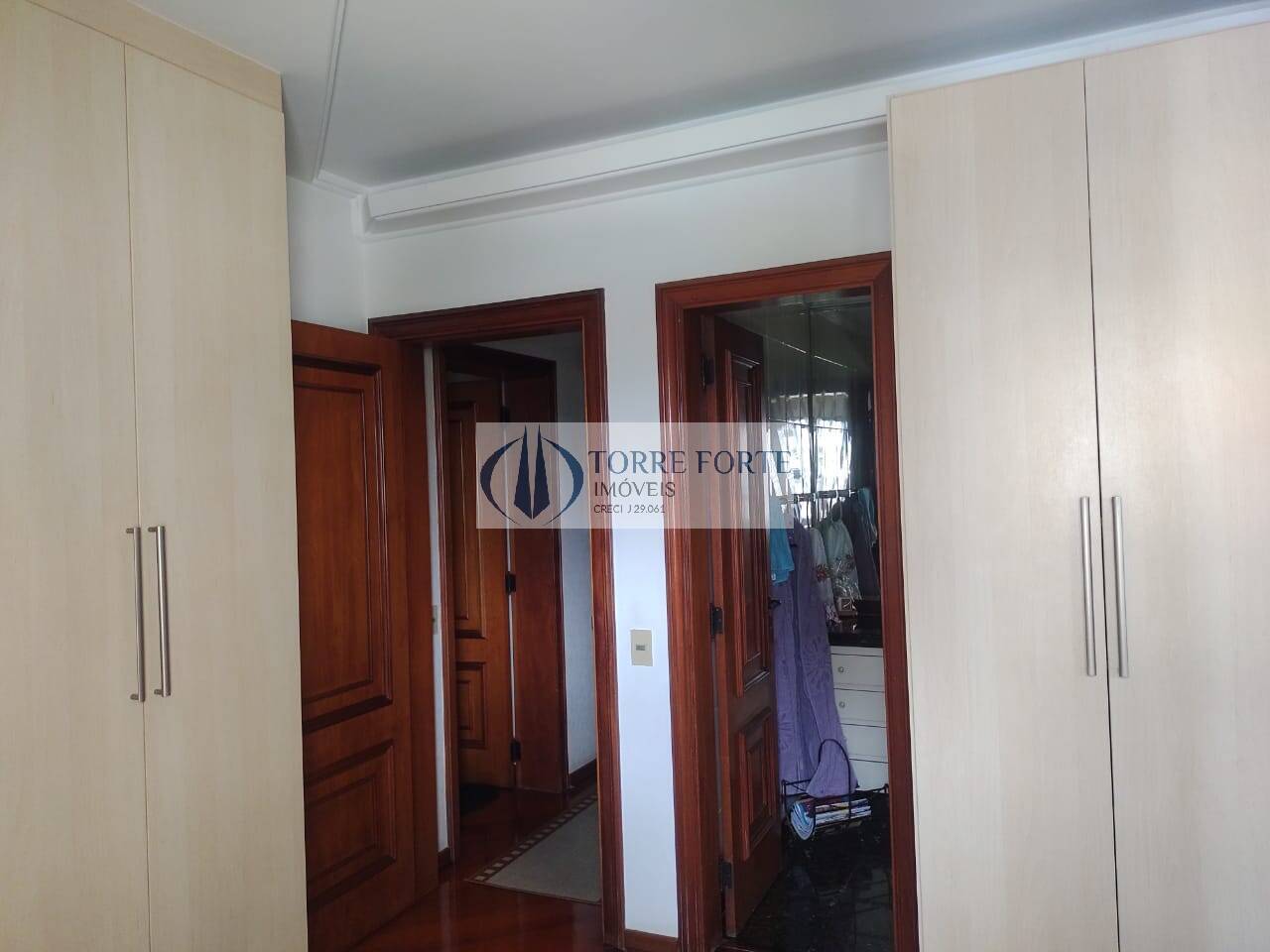 Apartamento à venda com 4 quartos, 188m² - Foto 33